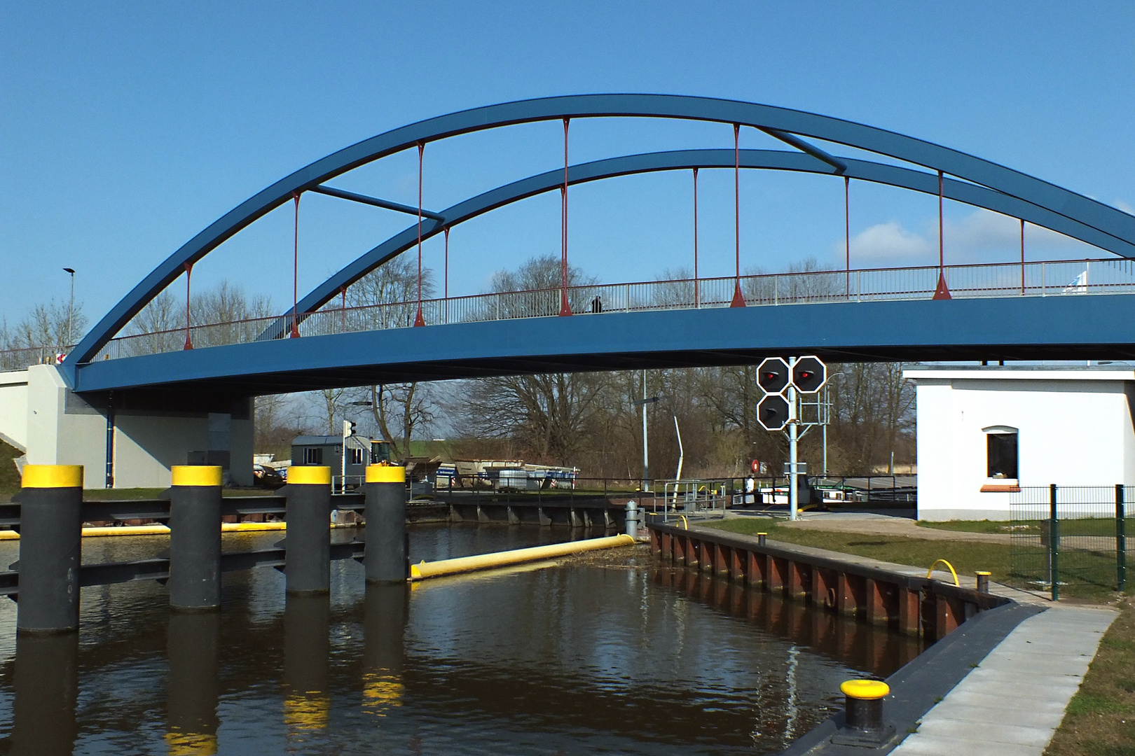 Schleuse Foto & Bild spezial, kanal, verkehr Bilder auf