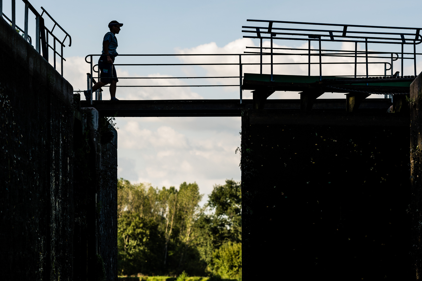 Schleuse am Kanal - mit Bedienung