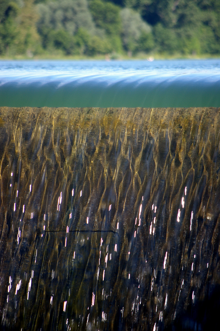 Schleuse am Rhein in Breisach