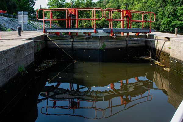 Schleuse an der Mayenne