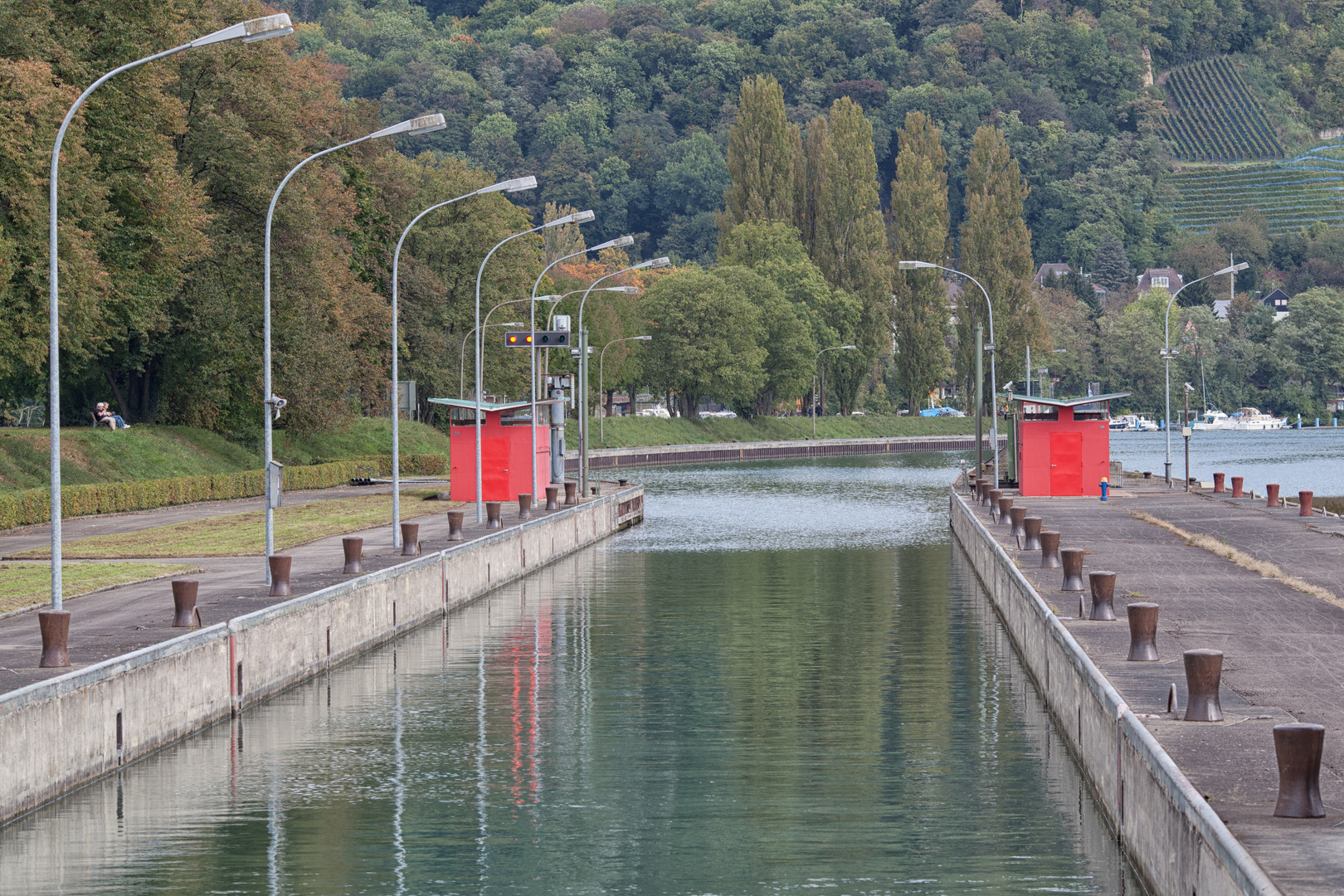 Schleuse Birsfelden, Blick nach Grenzach