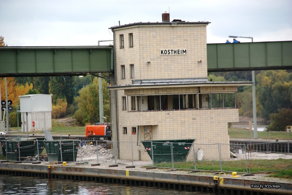 Schleuse Gustavsburg Kostheim Kulturerbe Stirbt