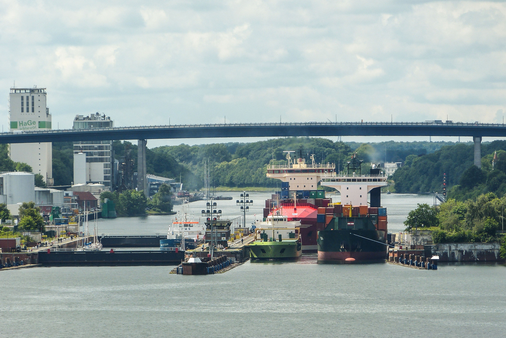 Schleuse Kiel des Nord-Ostsee-Kanals