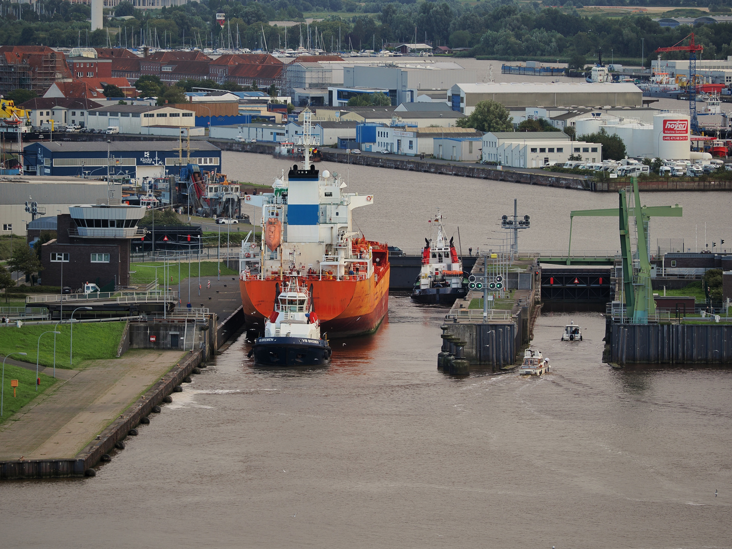 Schleusengang in den Fischereihafen