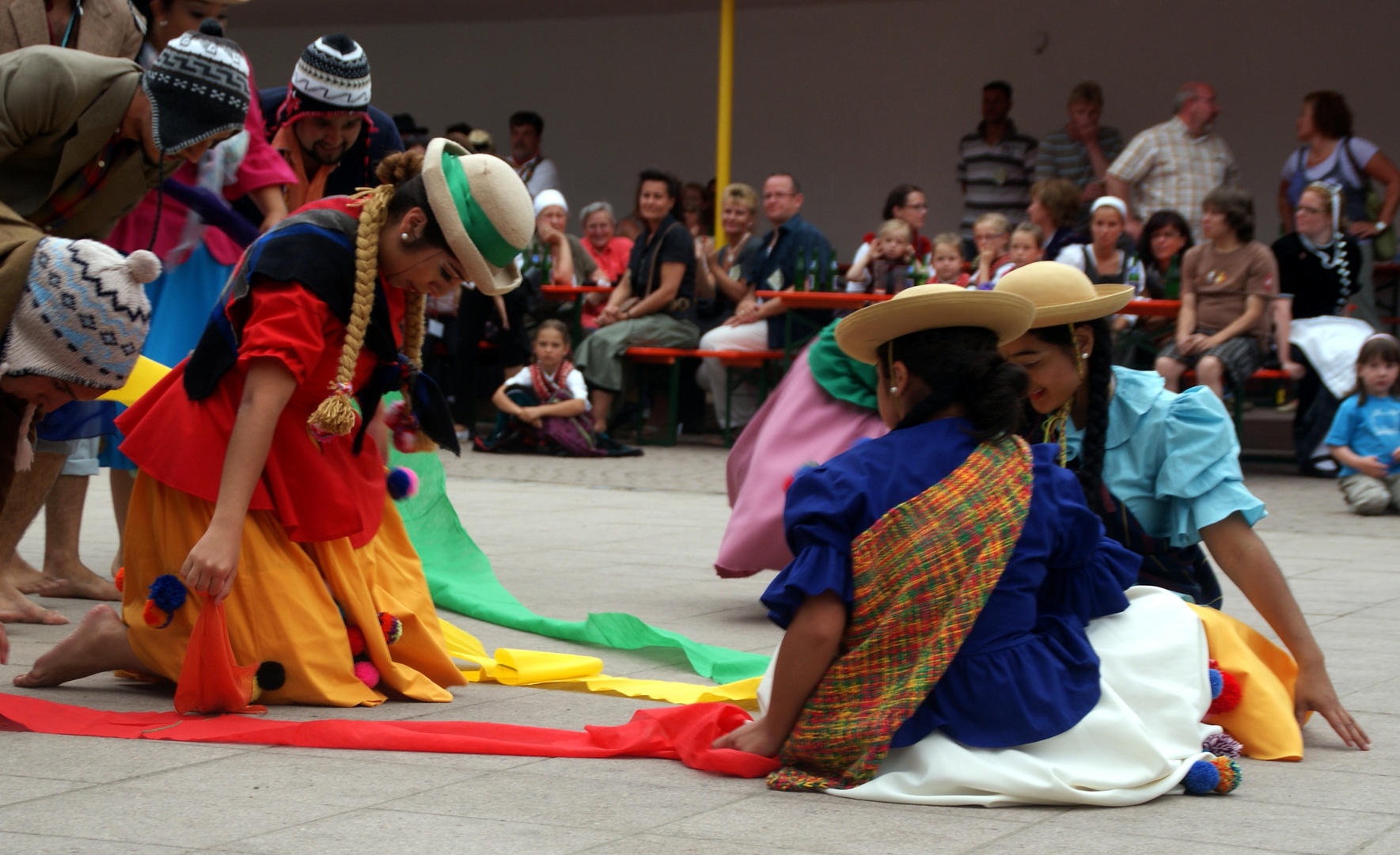 Schlitzer Trachtenfest 2011: Argentinisches Temperament 2