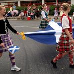 Schlitzer Trachtenfest 2011: The Majorettes of Royal Burgh of Renfrew Pipe Band