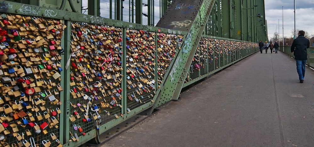 schlößer brücke