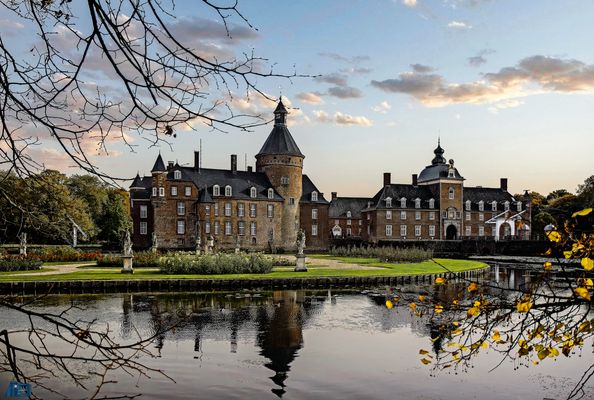 Schlösser im Herbst