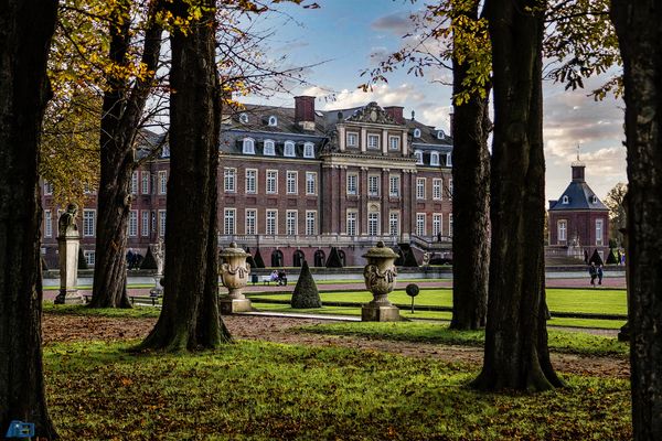 Schlösser im Herbst