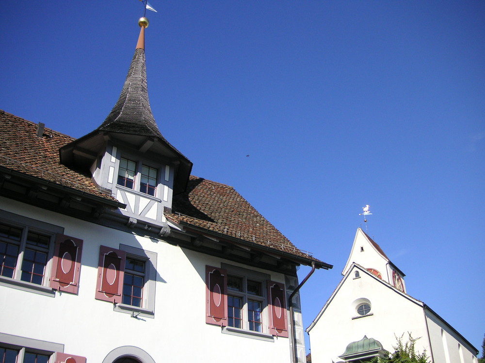 Schlössli mit Kirche