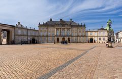  Schloss Amalienborg - Kopenhagen (4)