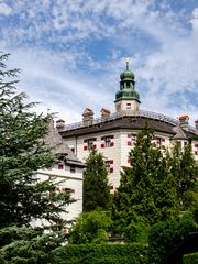 Schloss Ambras bei Innsbruck