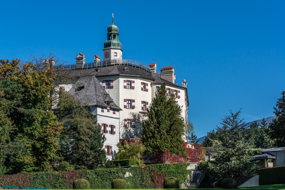 Schloss Ambras bei Innsbruck