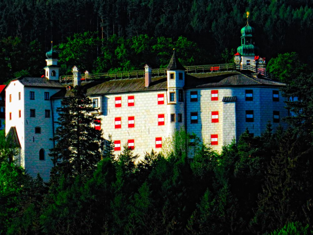 Schloss Ambras bei Innsbruck