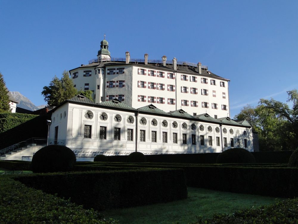 Schloss Ambras Innsbruck ( A )