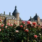 SCHLOSS ANHOLT BEI ISSELBURG MIT ROSENGARTEN