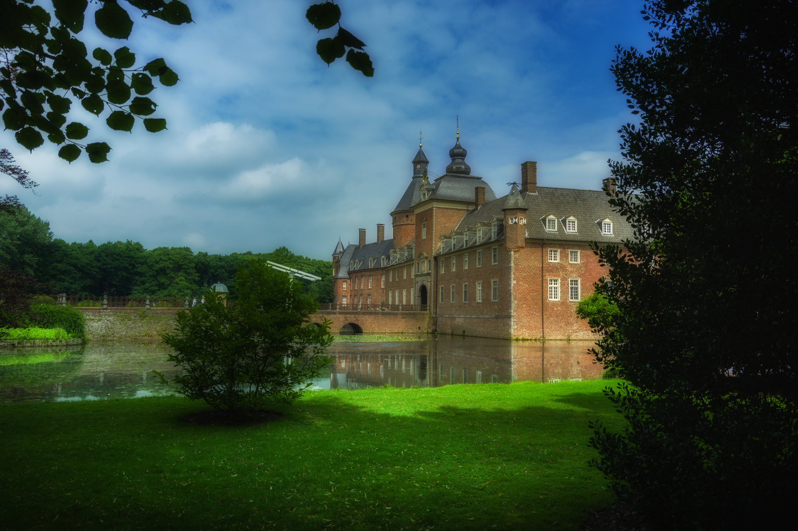 ....Schloss Anholt....