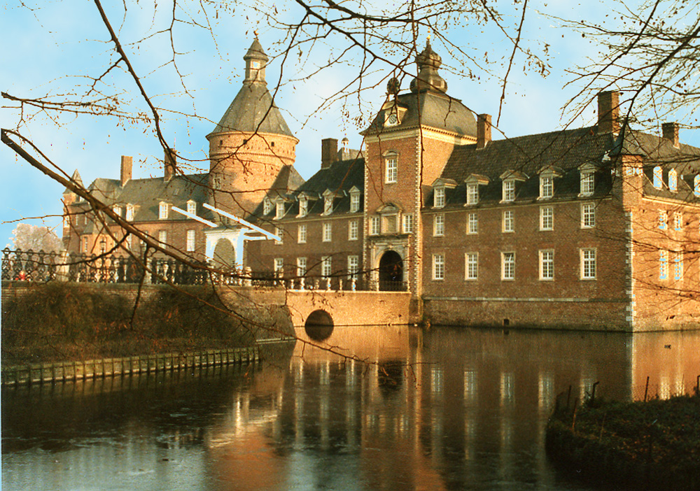 SCHLOSS ANHOLT