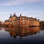 Schloss Anholt., gespiegelt