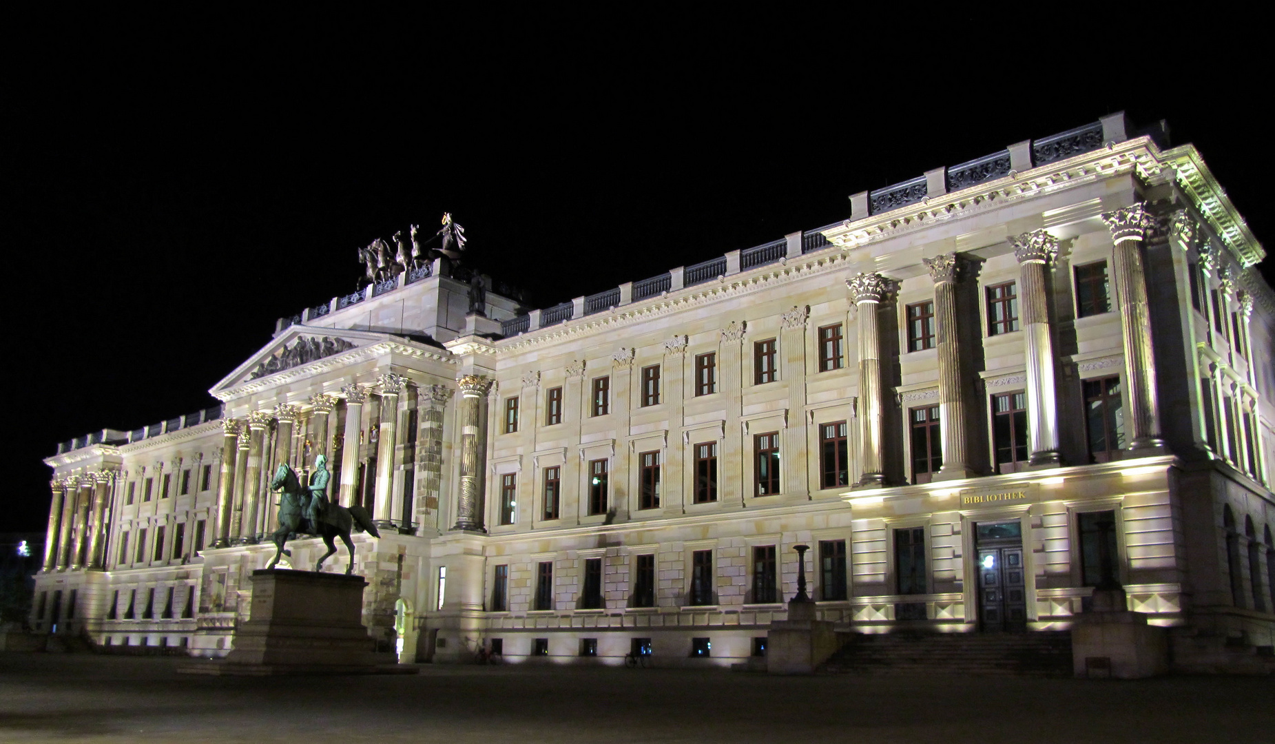 Schloss-Arkaden Braunschweig