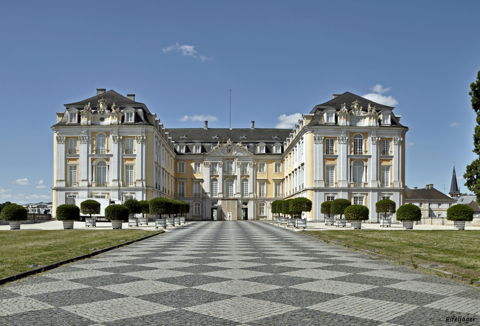 SCHLOSS AUGUSTUSBURG