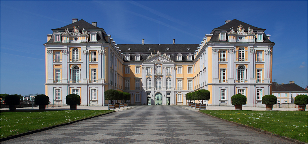 Schloss Augustusburg Brühl (1)