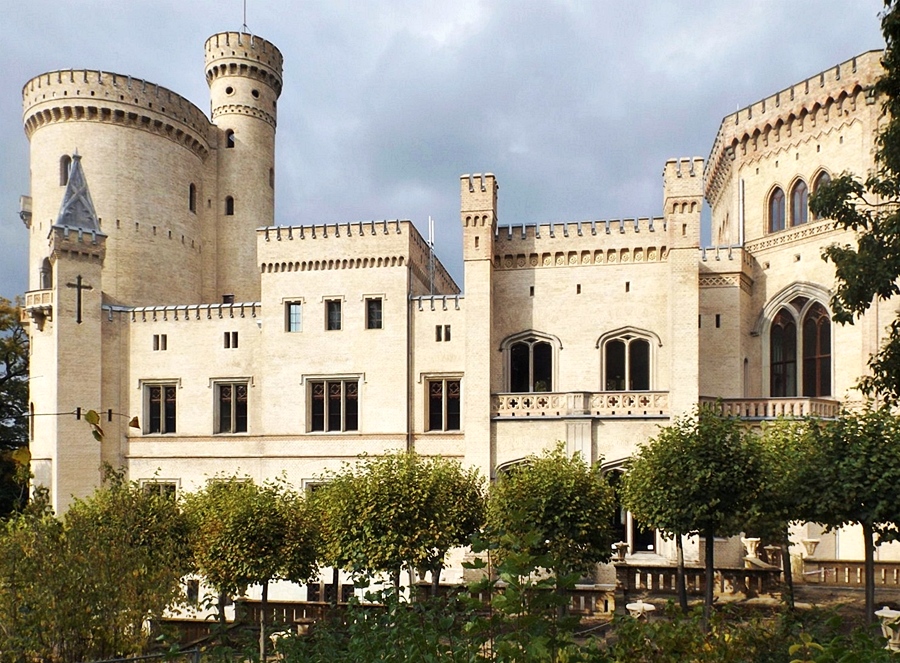 Schloß Babelsberg bei Sonnenschein