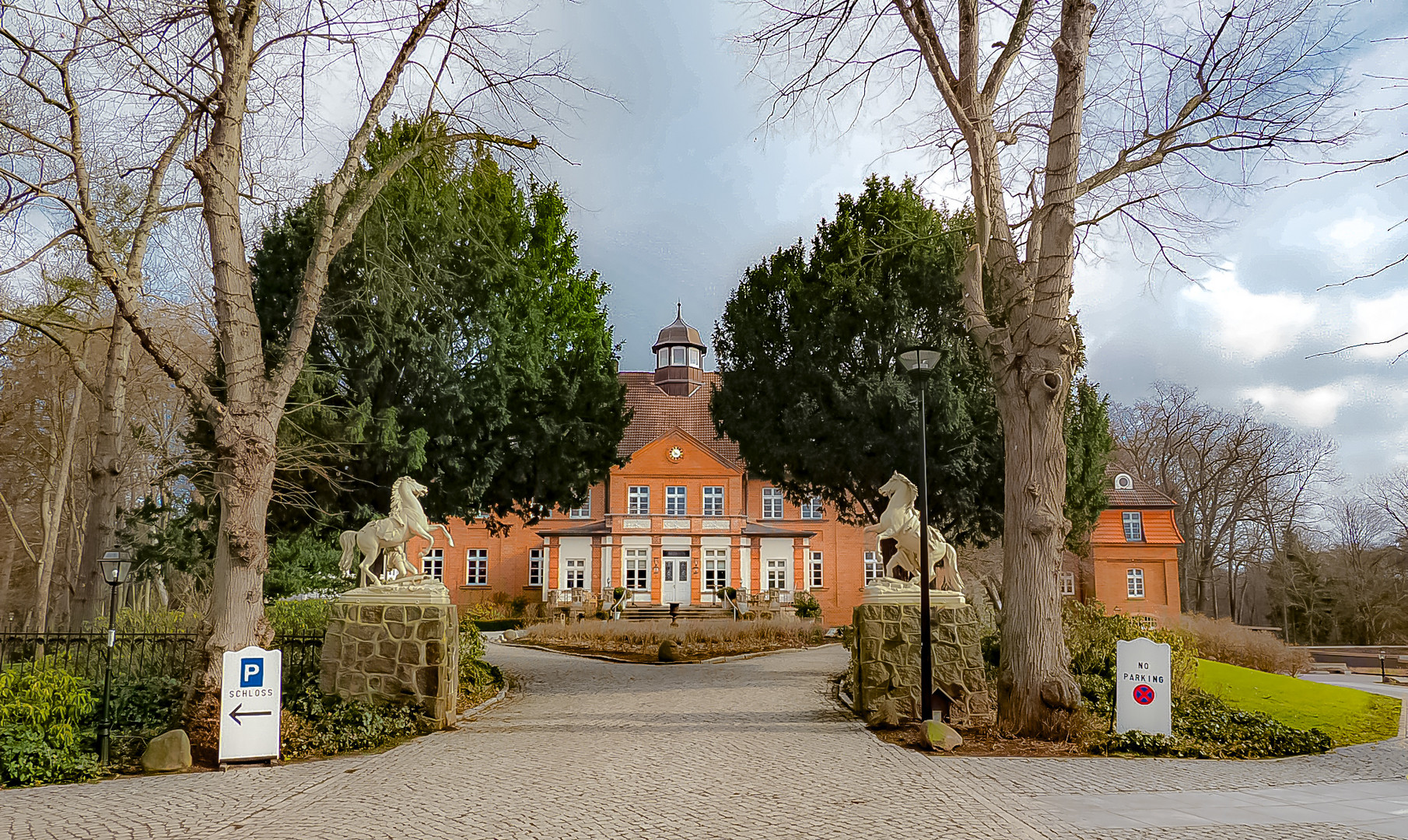 Schloss Basthorst, Crivitz