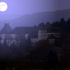 Schloss bei Vollmond