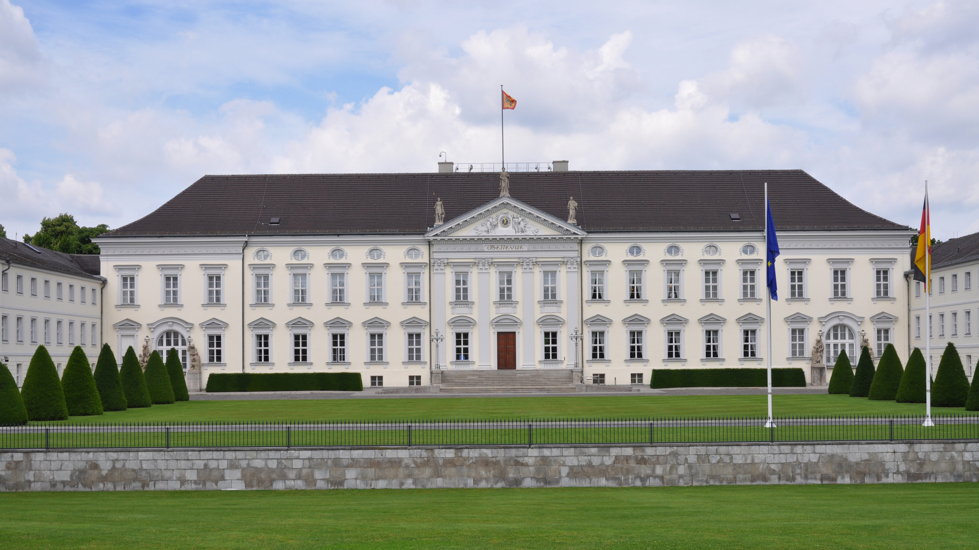 Schloss Bellevue