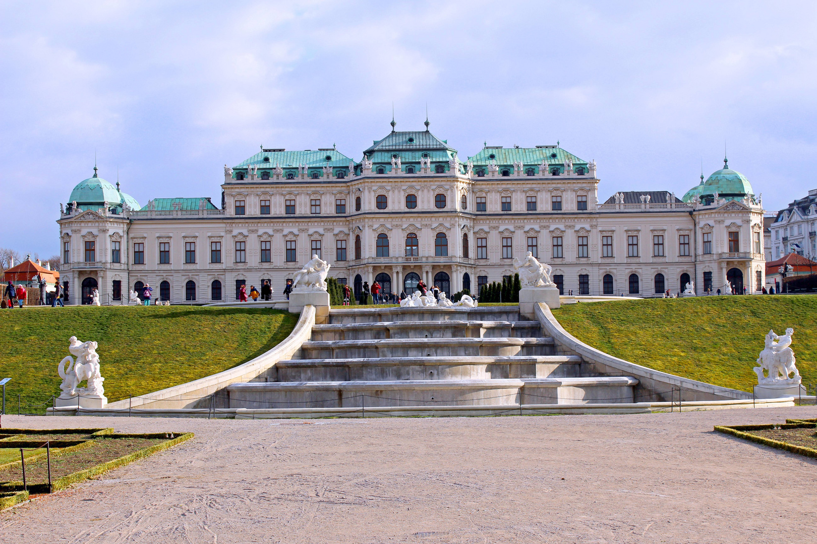 Schloss Belvedere ...