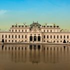 SCHLOSS BELVEDERE MIT SPIEGELUNG-WIEN