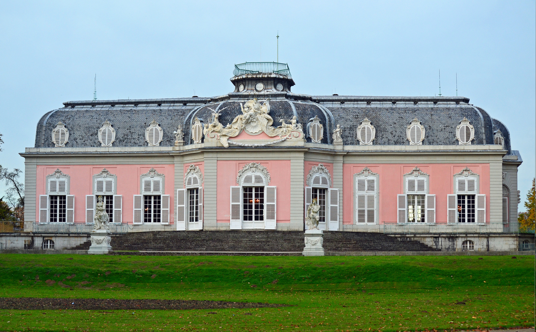 "Schloss Benrath"