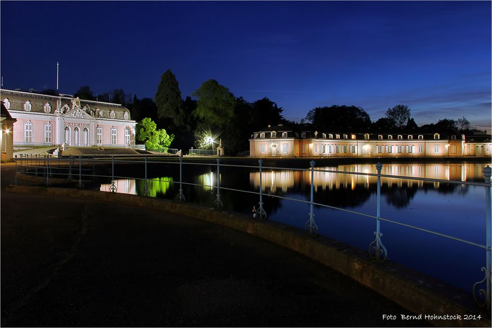 Schloss Benrath ...