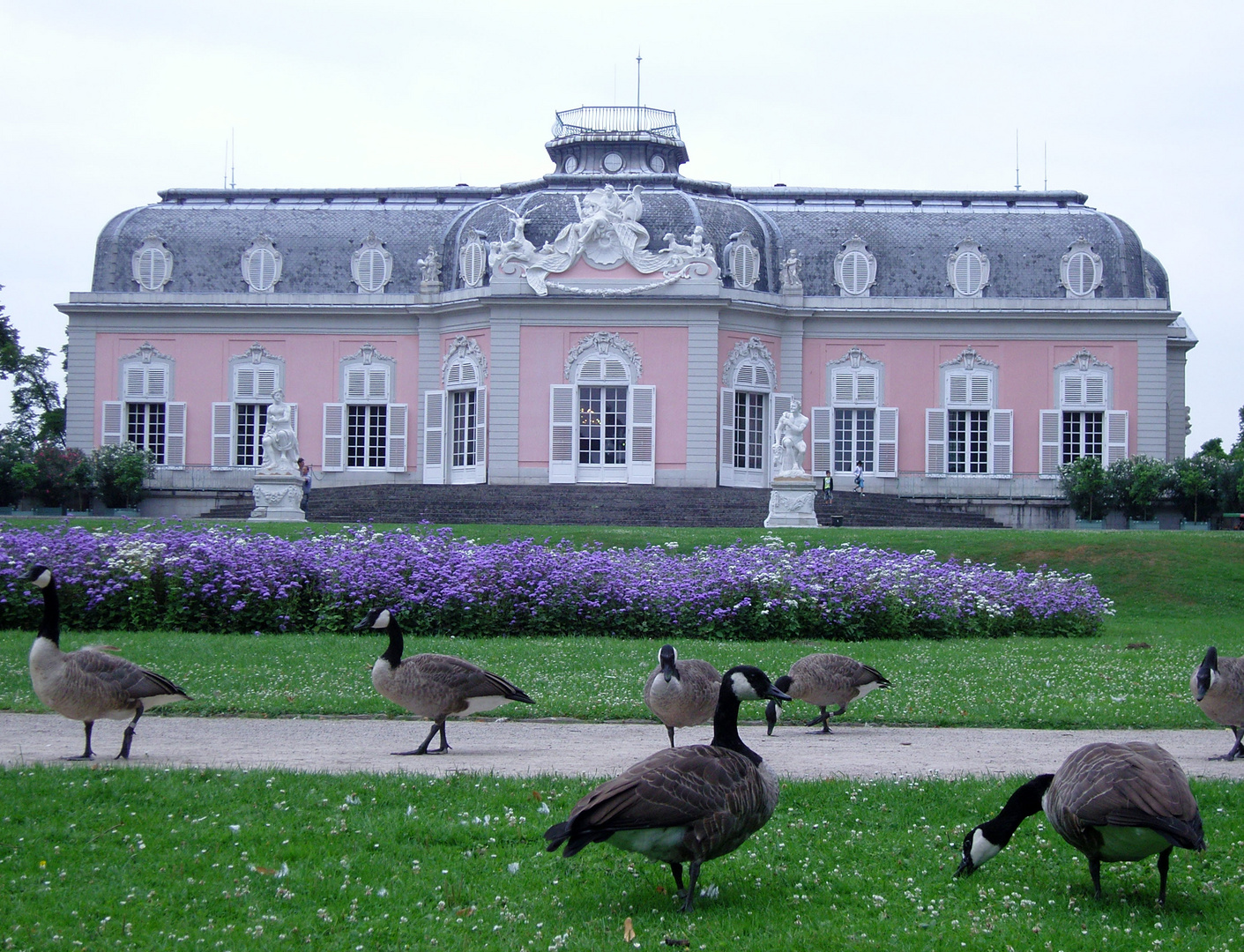 Schloß Benrath bei Düsseldorf