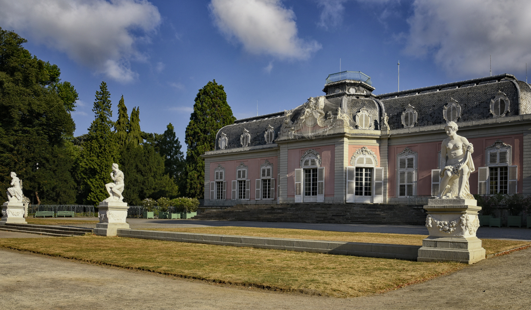 Schloss  Benrath - Düsseldorf -