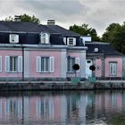 Schloss Benrath (Seitengebäude)  im Abendlicht