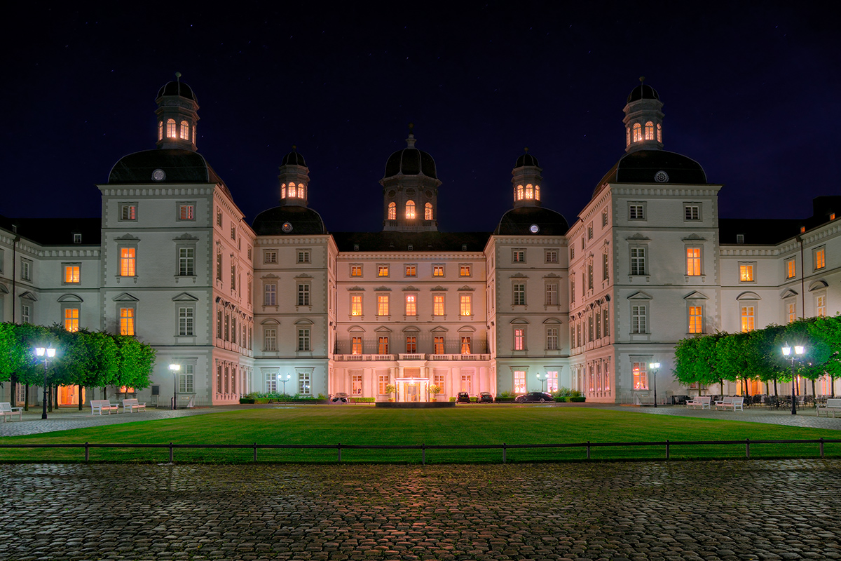 Schloss Bensberg bei Nacht