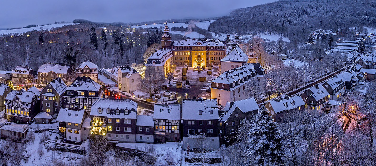 Schloß Berleburg-Drohnenaufnahme 