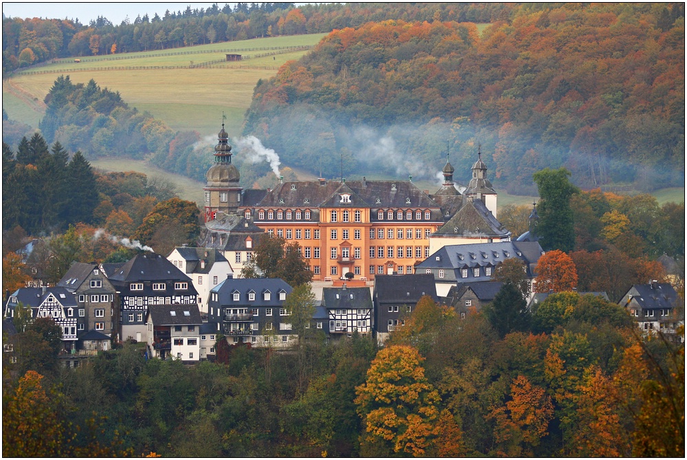 Schloss Berleburg vor Sonnenaufgang