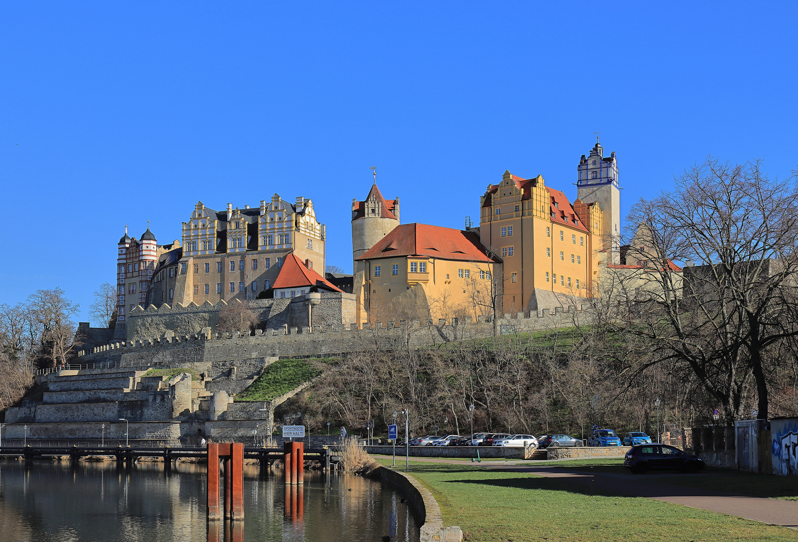 ...Schloss Bernburg...