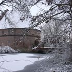 Schloß Bladenhorst Torhaus (Castrop) im Schnee