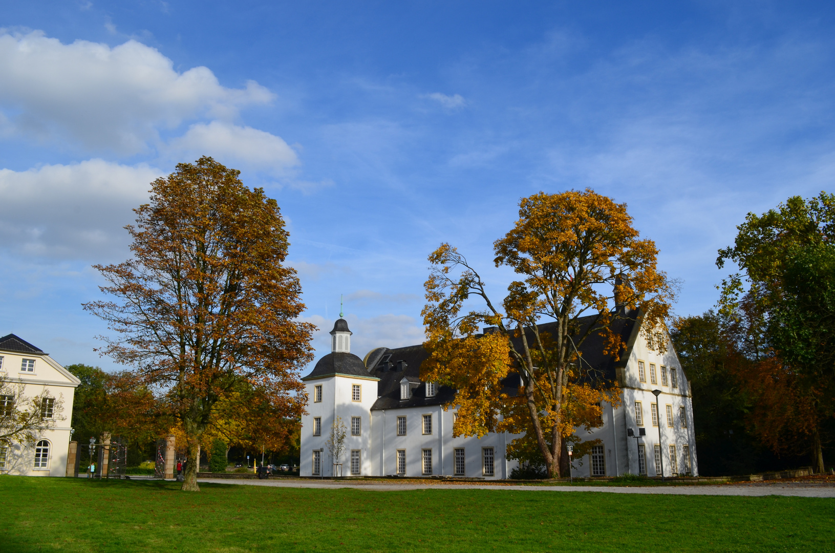 Schloss Borbeck im Herbst