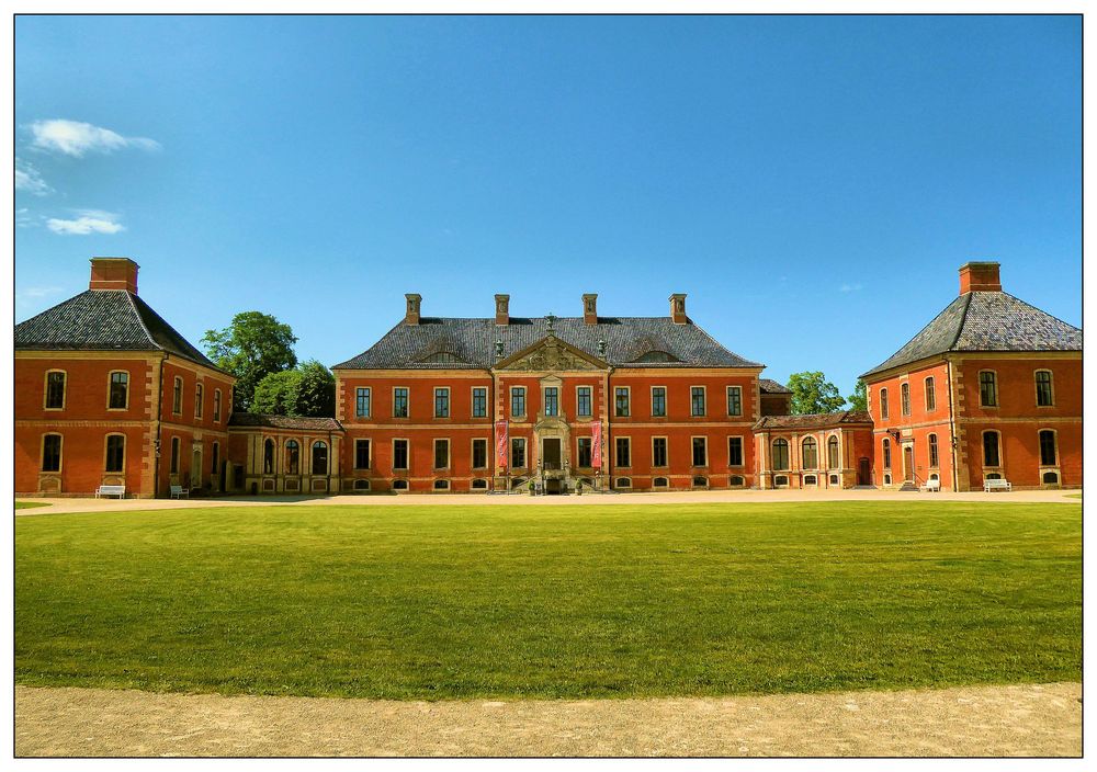 Schloss Bothmer frontal Foto & Bild architektur, deutschland, europe