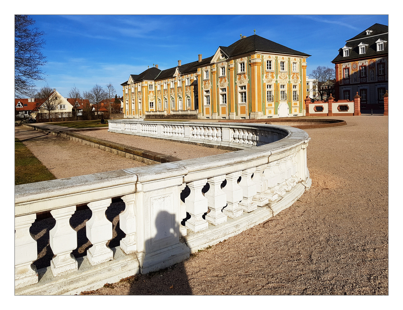 Schloss Bruchsal mit Fotogräfin