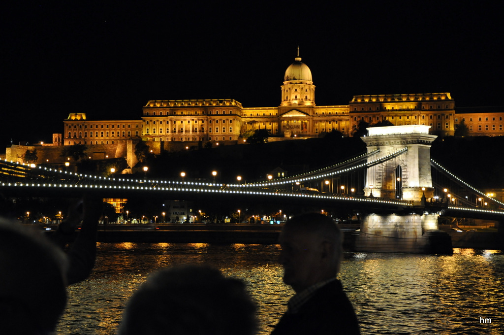 Schloss Budapest bei Nacht