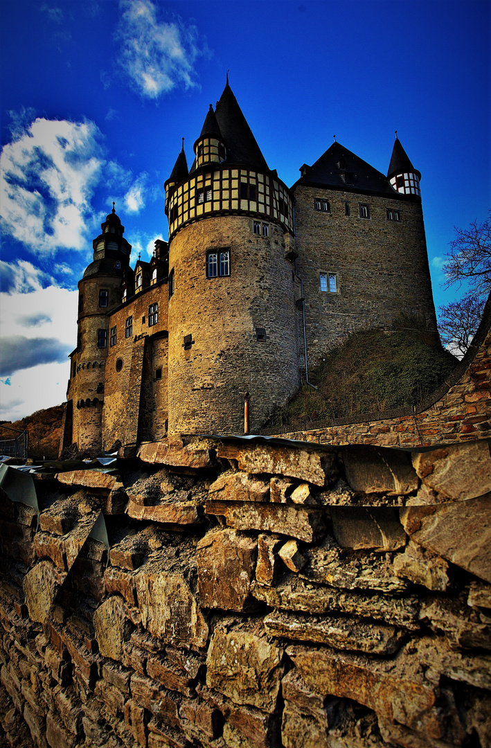 Schloss Bürresheim ..