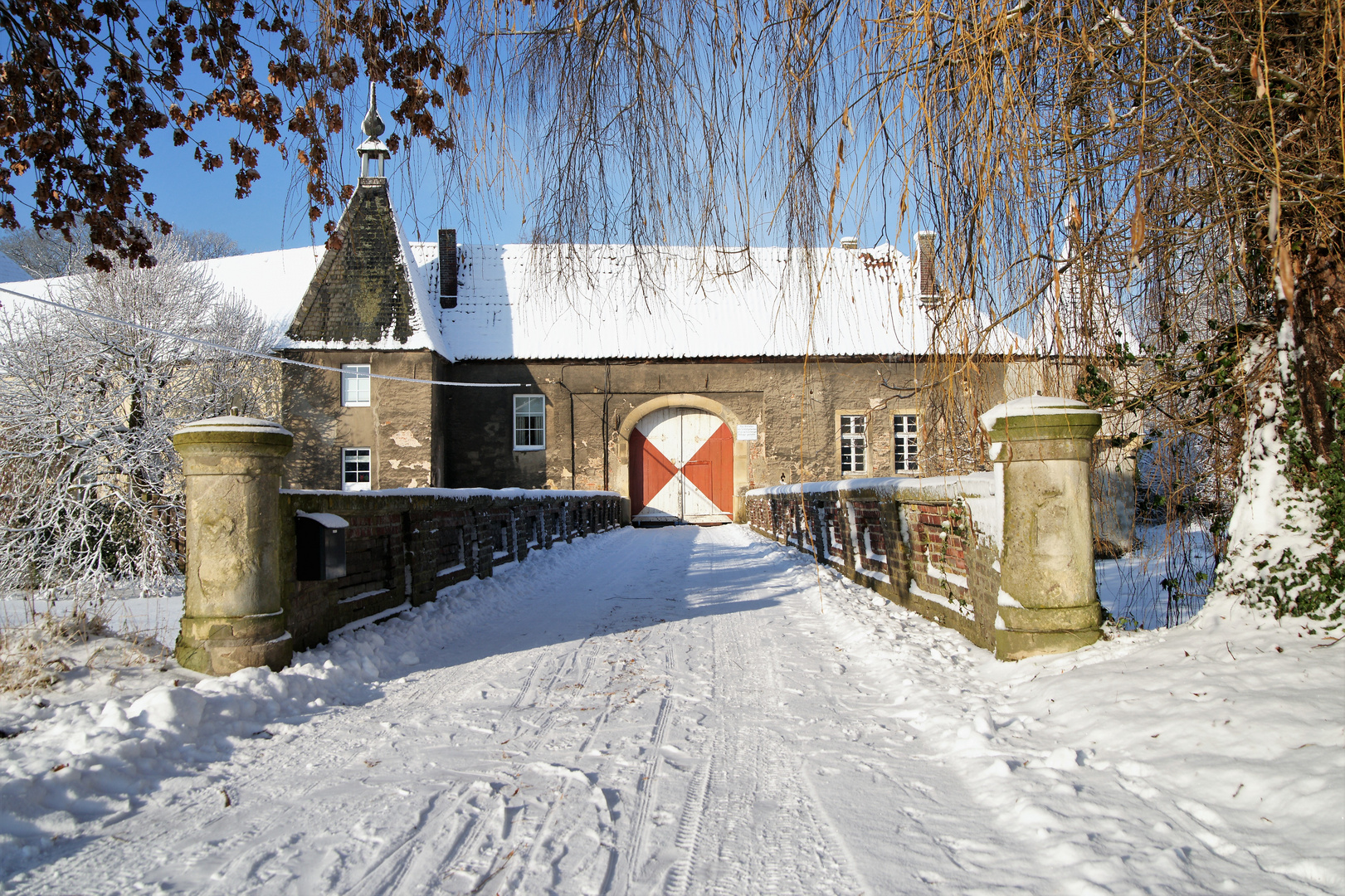 Schloss Buldern im Winter.