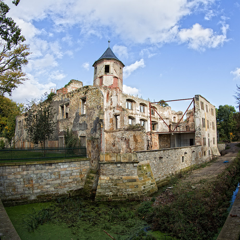 Schloss-Burg-Ruine-Harbke