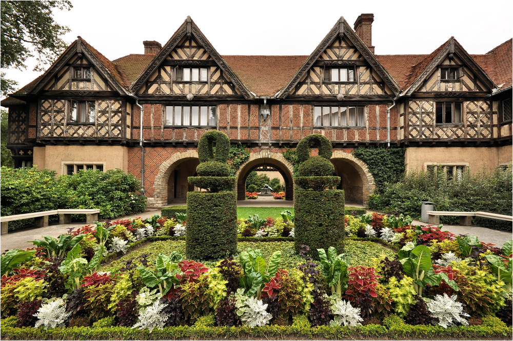 Schloss Cecilienhof.................